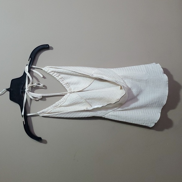 Cream halter style top size large - Picture 4 of 4